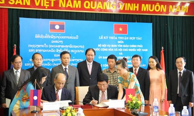The Government Committee for Religious Affairs and the Central Committee of Lao Front for National Construction signs a new cooperation agreement